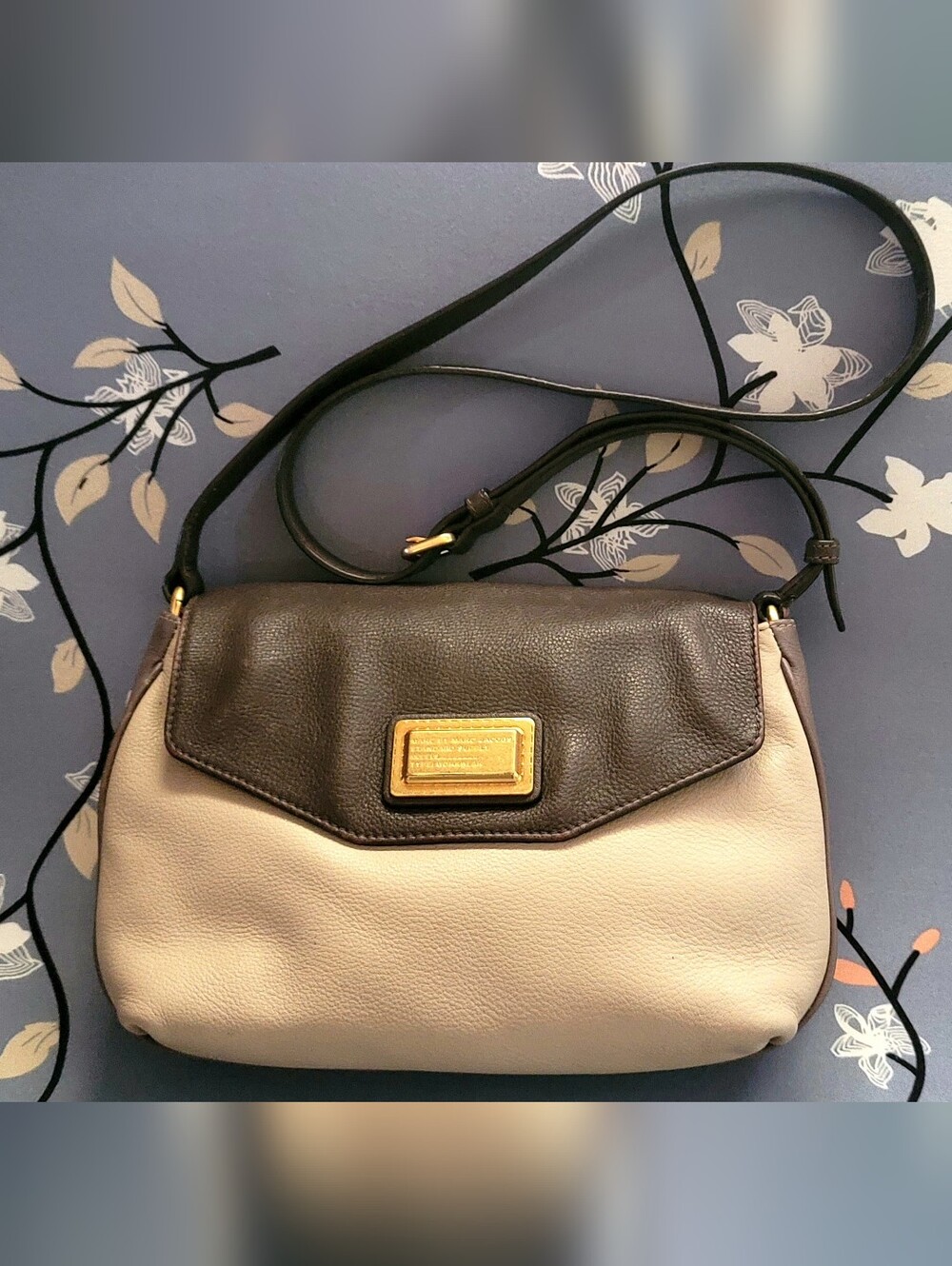 Marc by Marc Jacobs Taupe/Brown Pebbled Leather Shoulder/Crossbody Bag